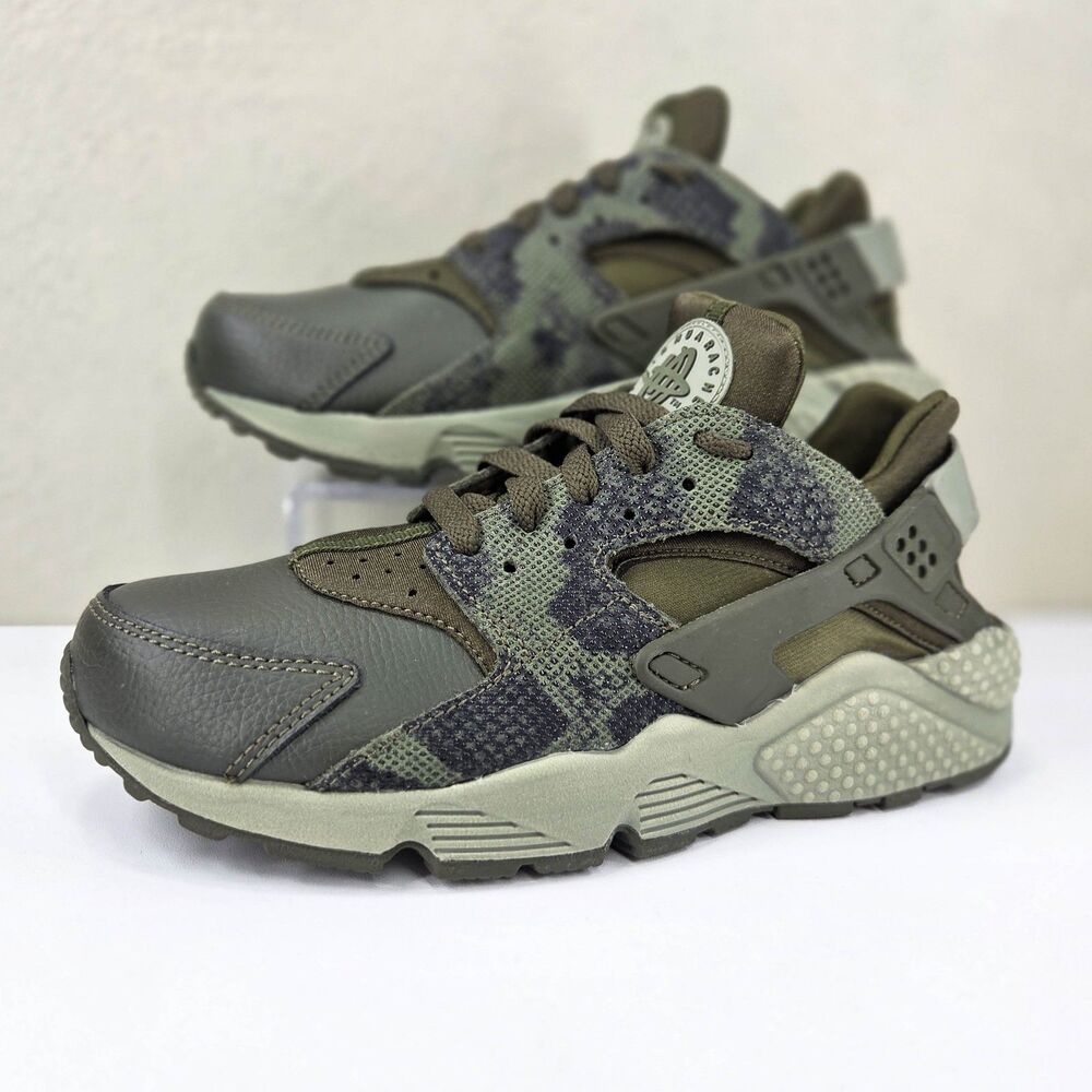 Nike Air Huarache Run Premium Python Cargo Khaki 683818-302 Women's Sz 8.5